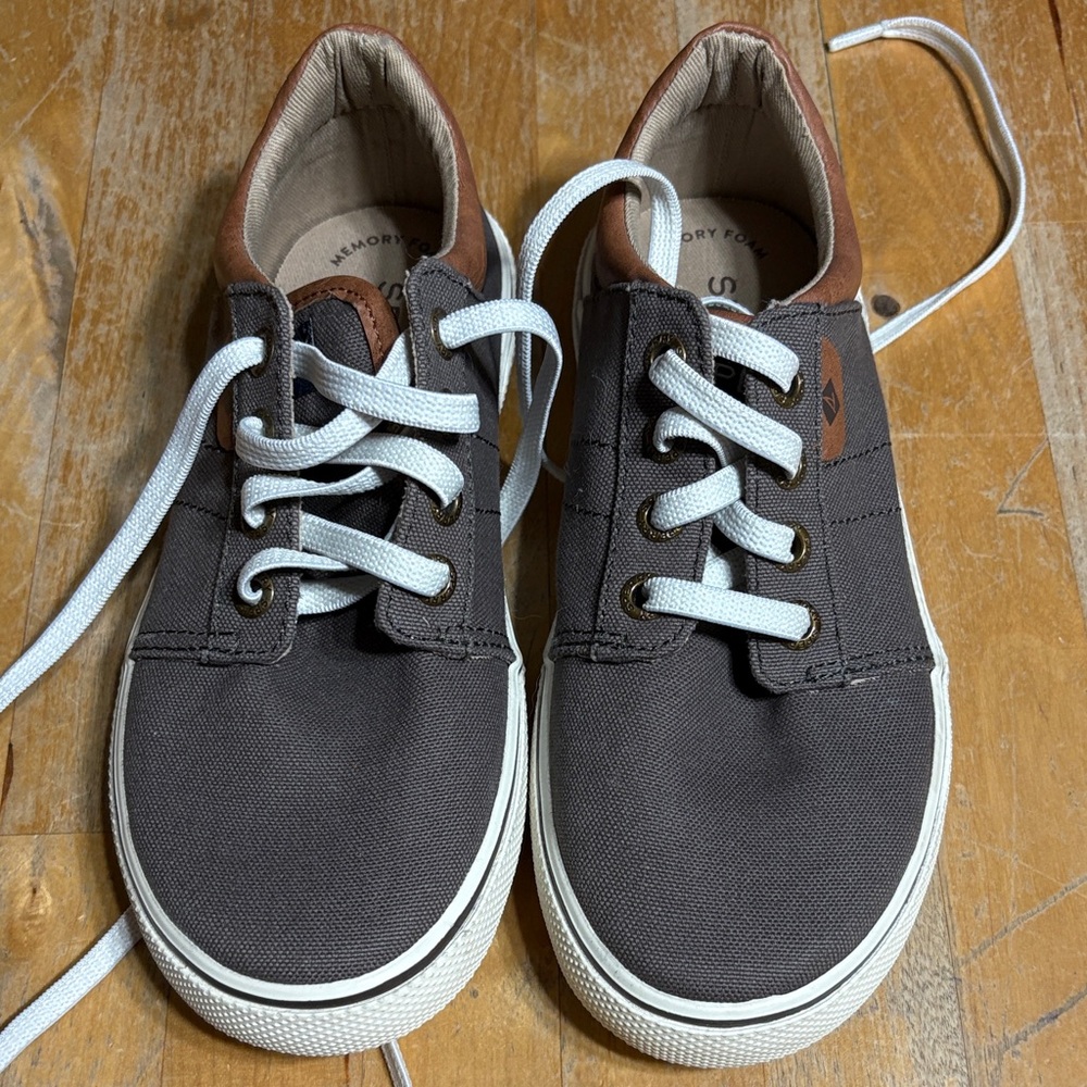 Sperry Topsider Ollie Kids lace up Sneakers